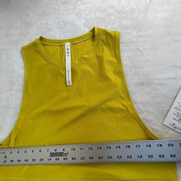 Lululemon Womens Muscle Love Crop Tank Top Size 12 Yellow Stretch Active New - Picture 5 of 6